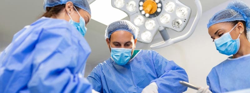 verificar cirujano plástico certificado Colombia