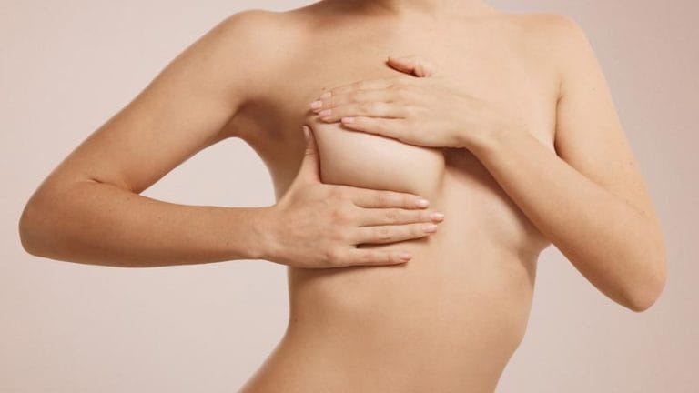 candidata a mastopexia