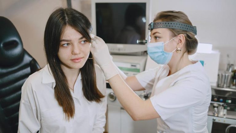 riesgos de la otoplastia